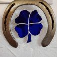 Trèfle fer à cheval bleu - 35€